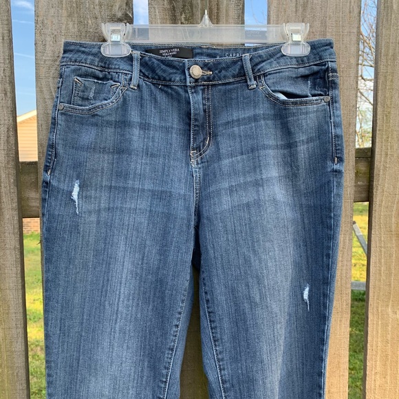 🍄 Simply Vera Wang Distressed Capri Size 8 - Picture 2 of 5